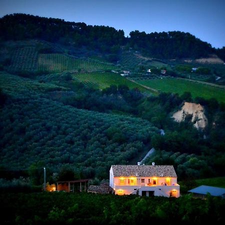 B&B Casale Fonte Vecchia Monteprandone Dış mekan fotoğraf