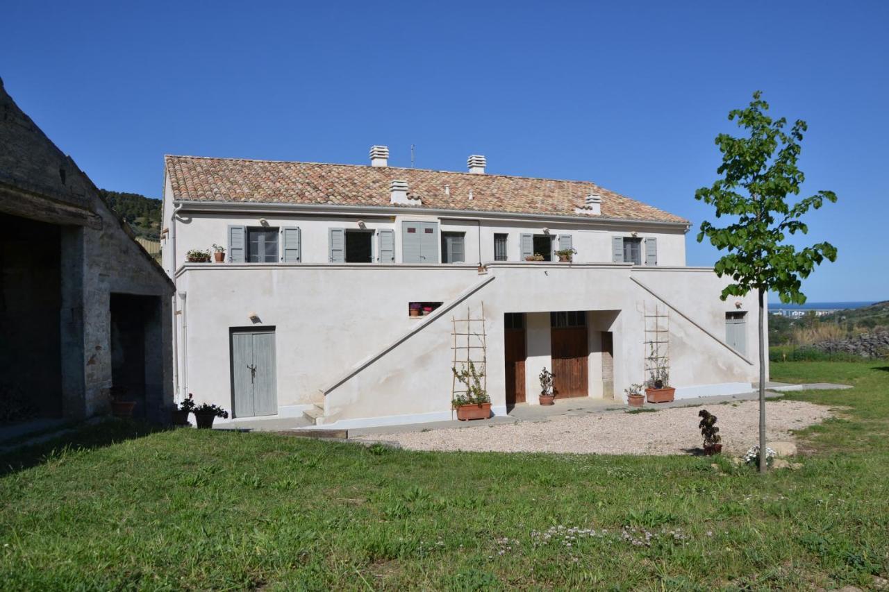 B&B Casale Fonte Vecchia Monteprandone Dış mekan fotoğraf